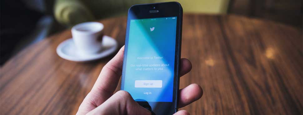 How to get to 10,000 Twitter followers in a year