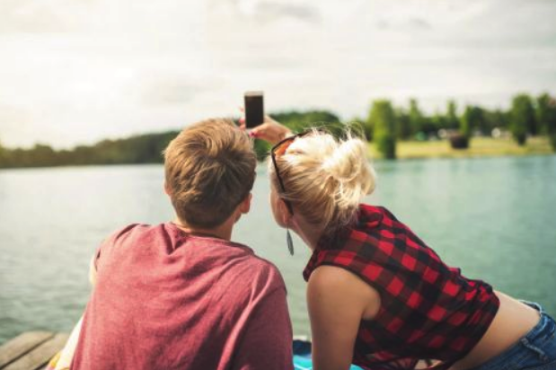 Reaching the ‘selfie-aware’ – how brands should approach students