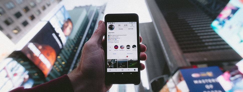 How to Approach a Business as a Social Media Influencer